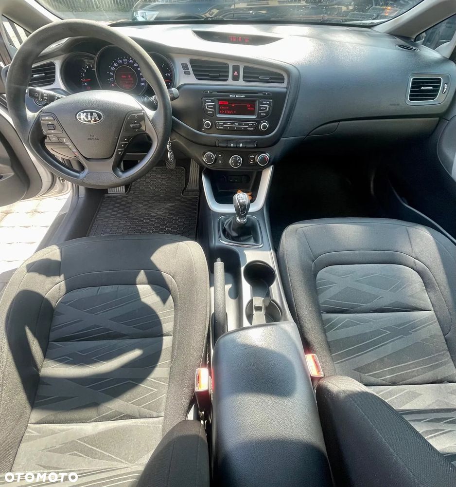 Kia Ceed 1.6 CRDi M - 13