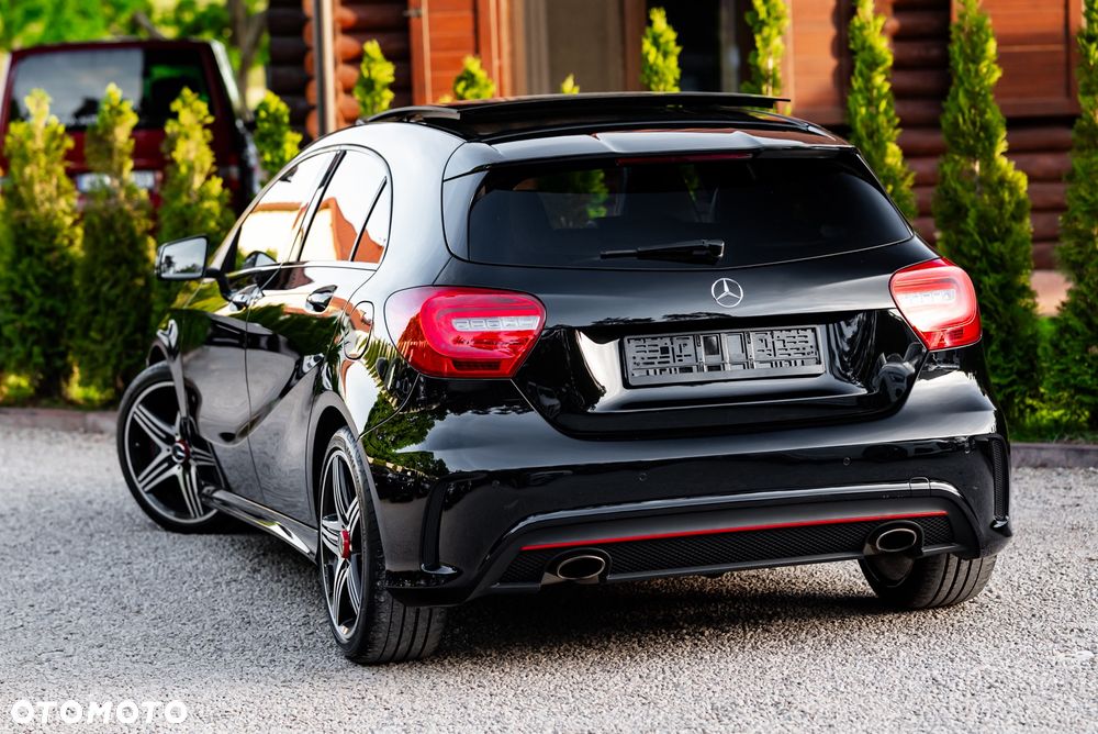Mercedes-Benz Klasa A 250 4Matic 7G-DCT AMG Line - 11