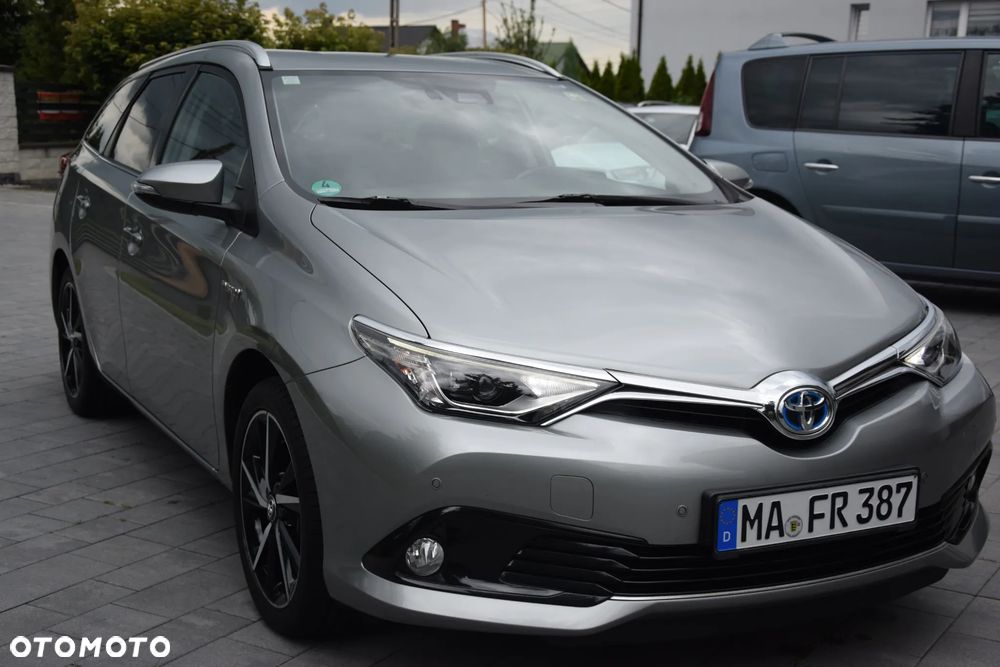 Toyota Auris - 23