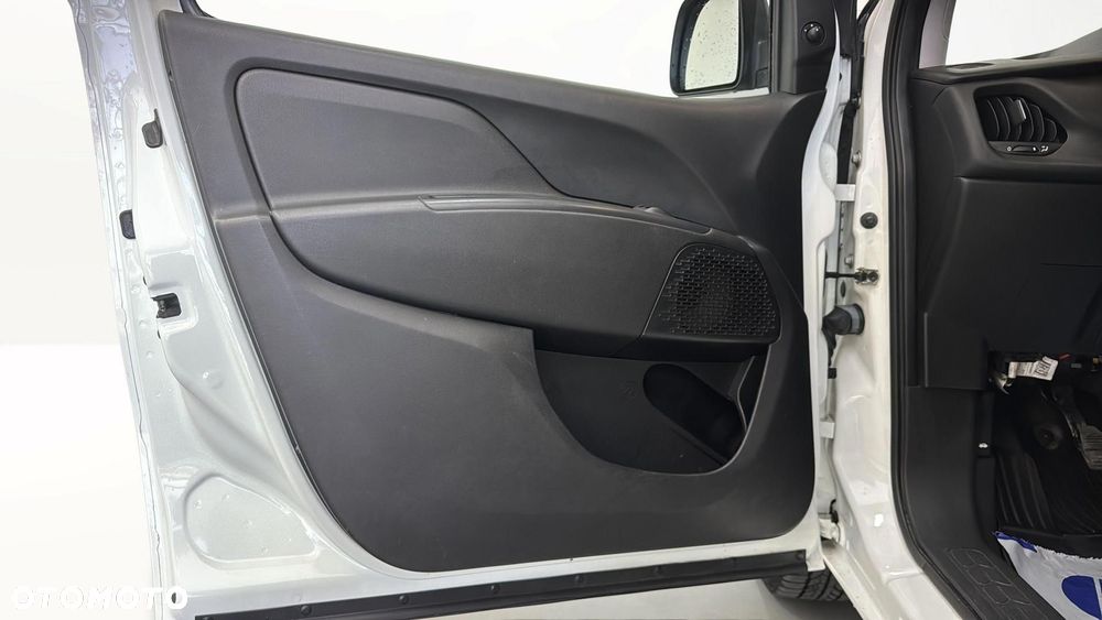 Fiat Doblo Cargo/Van - 11
