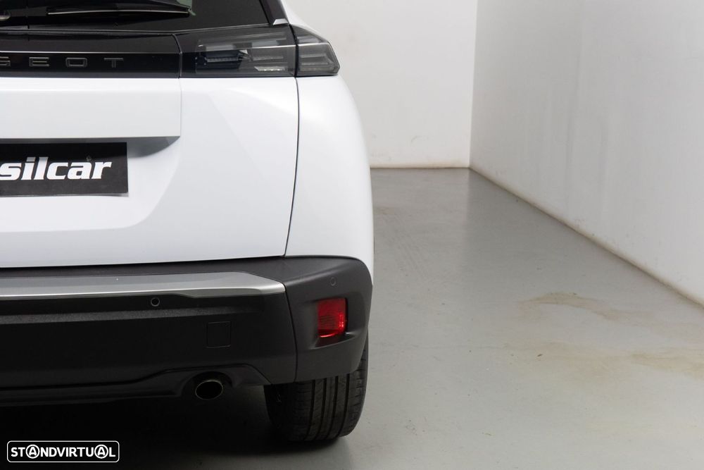 Peugeot 2008 1.2 PureTech Allure Pack - 17