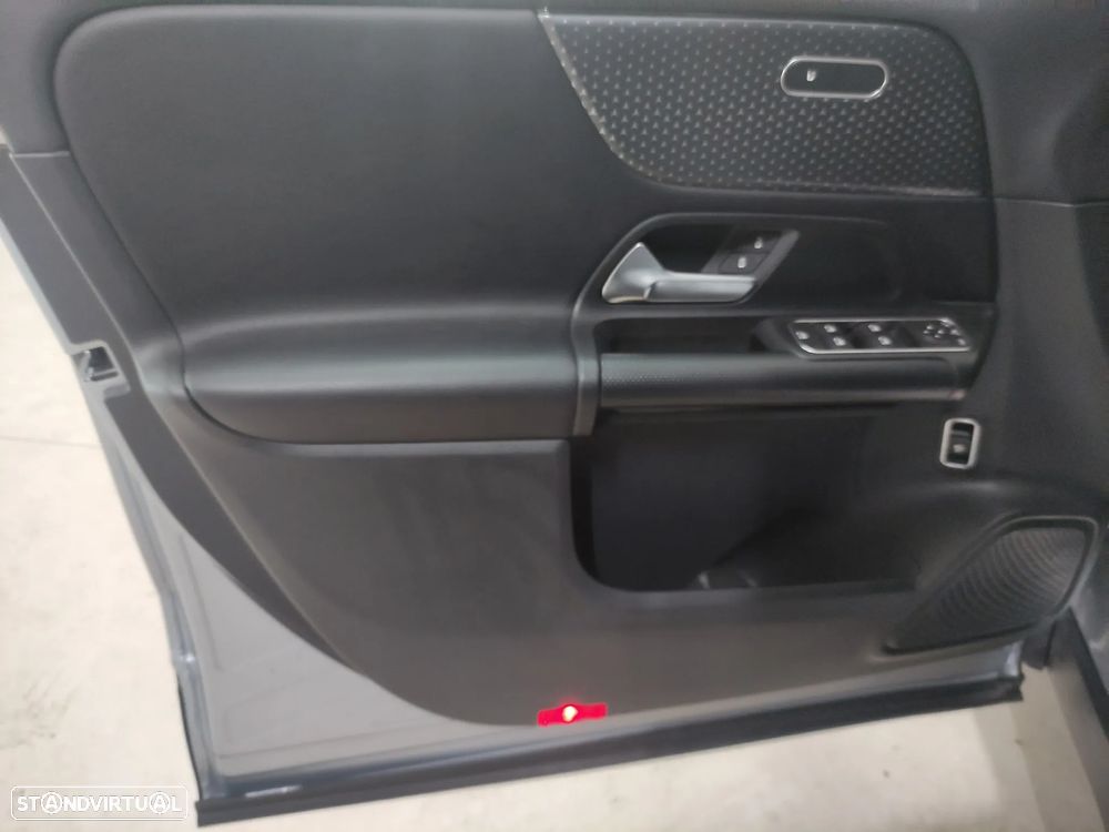 Mercedes-Benz GLB 180 d Progressive - 8