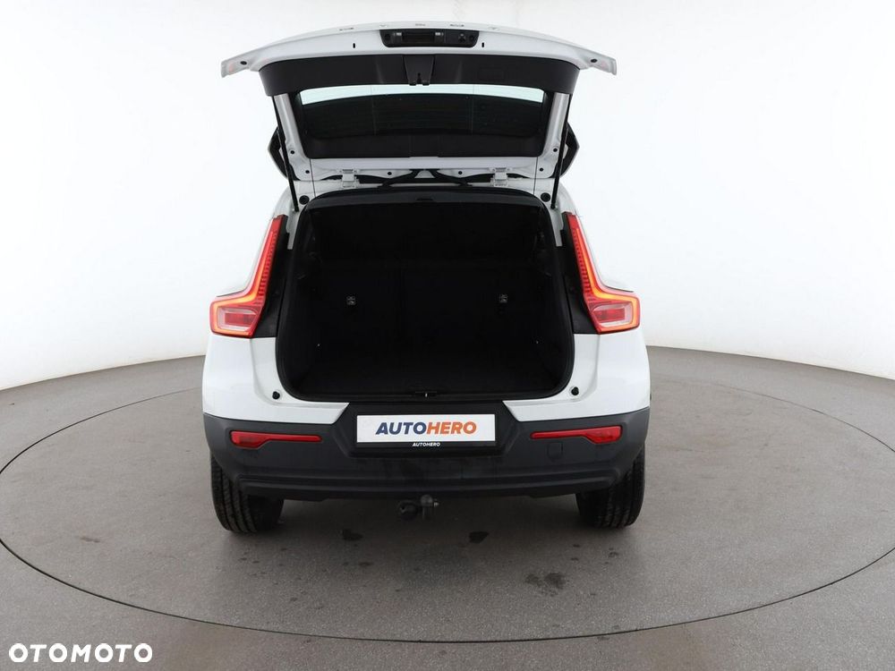 Volvo XC 40 D3 SCR Momentum Core - 20