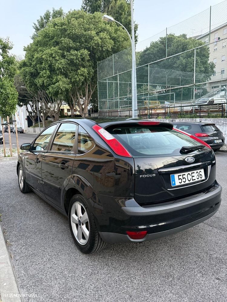 Ford Focus 1.6 TDCi Connection - 6