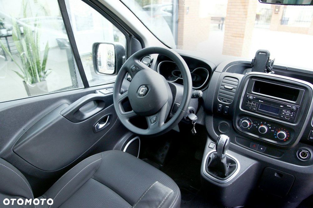 Renault Trafic Grand SpaceClass 2.0 dCi EDC - 12