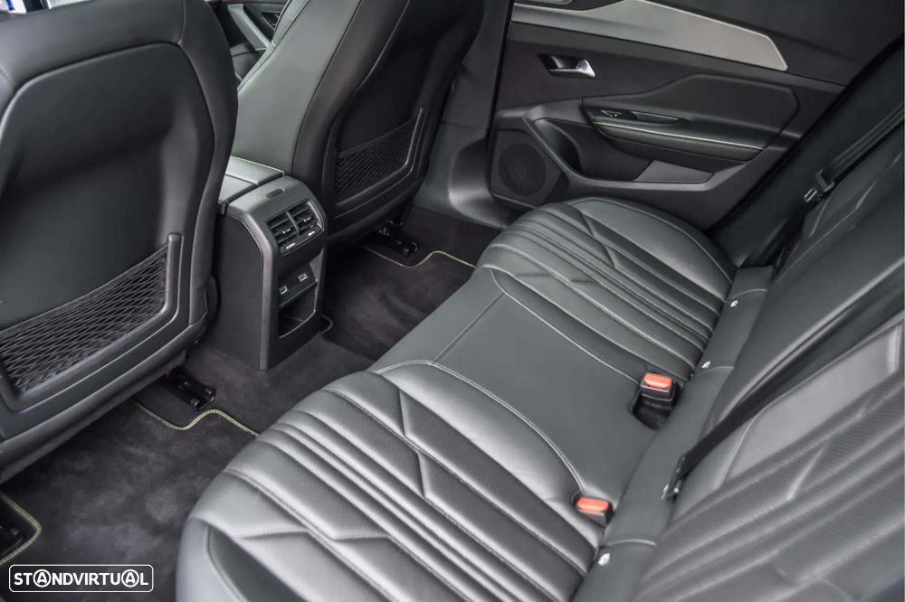 Peugeot 408 1.6 Hybrid GT e-EAT8 - 15