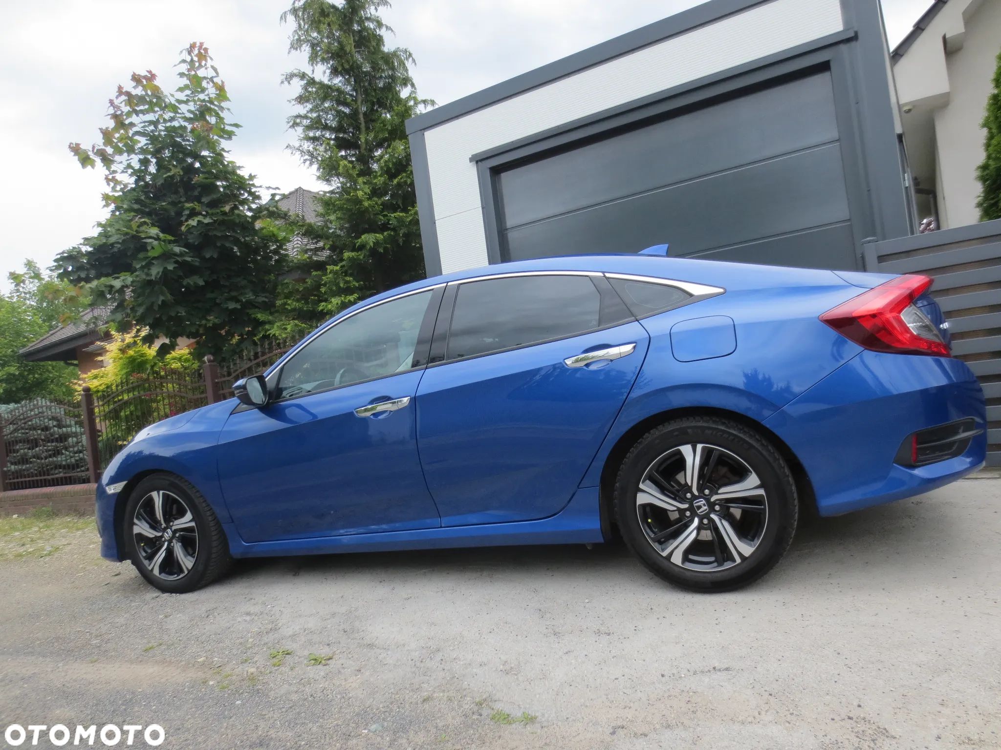 Honda Civic 1.5 T Elegance CVT - 1