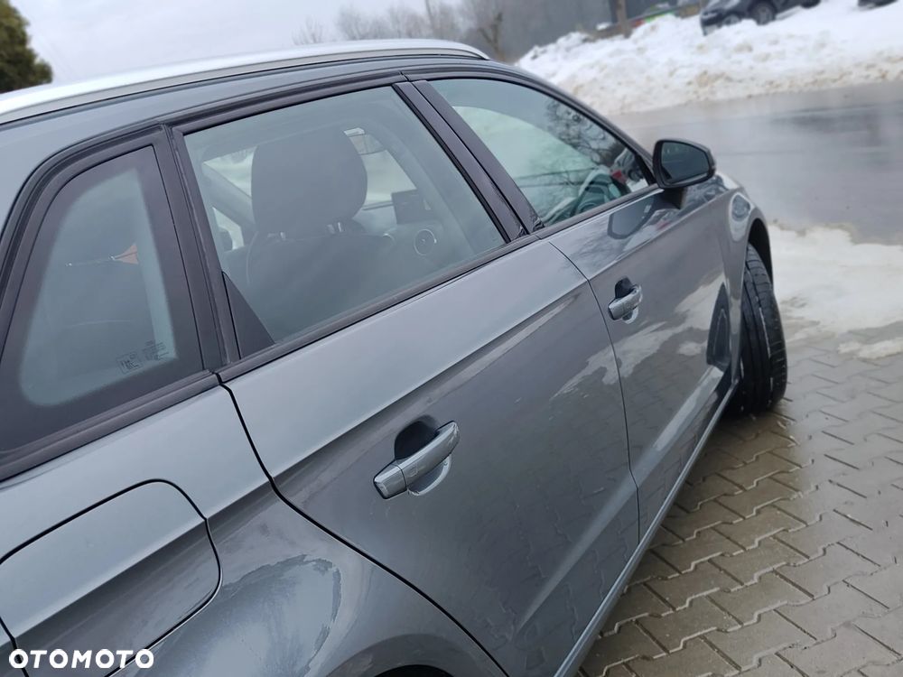 Audi A3 Sportback - 6