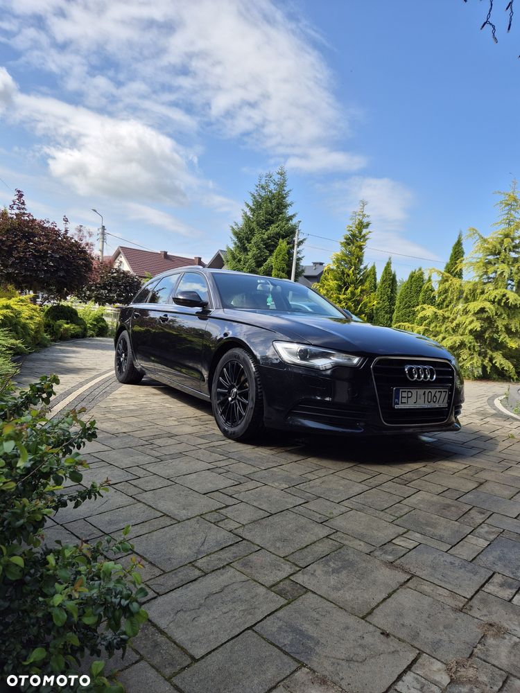 Audi A6 Avant - 1