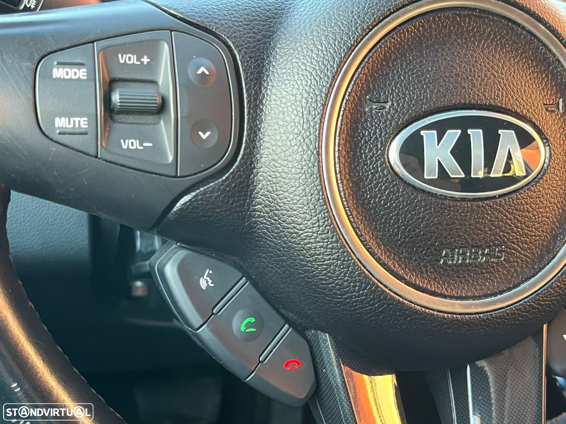 Kia Carens 1.7 CRDi ISG TX Aut. - 28