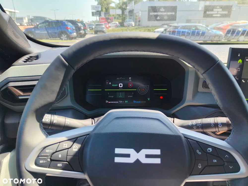 Dacia Duster 1.6 Full Hybrid 140 Extreme MMT - 15