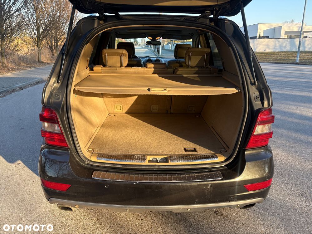 Mercedes-Benz ML 320 CDI 4-Matic - 23