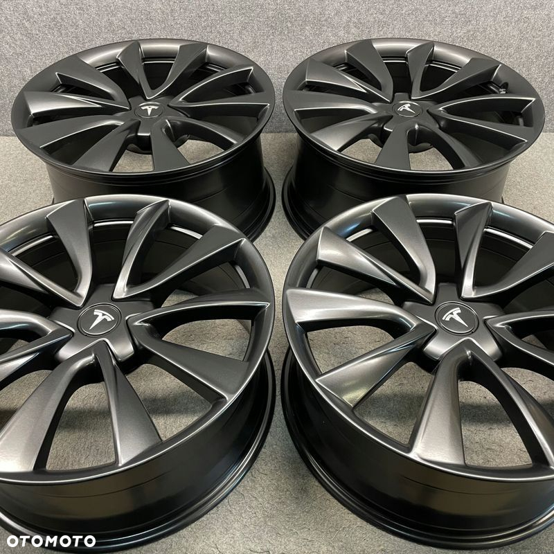 KOMPLET FELG TESLA MODEL 3 PERFORMANCE 20'' 20 - 2