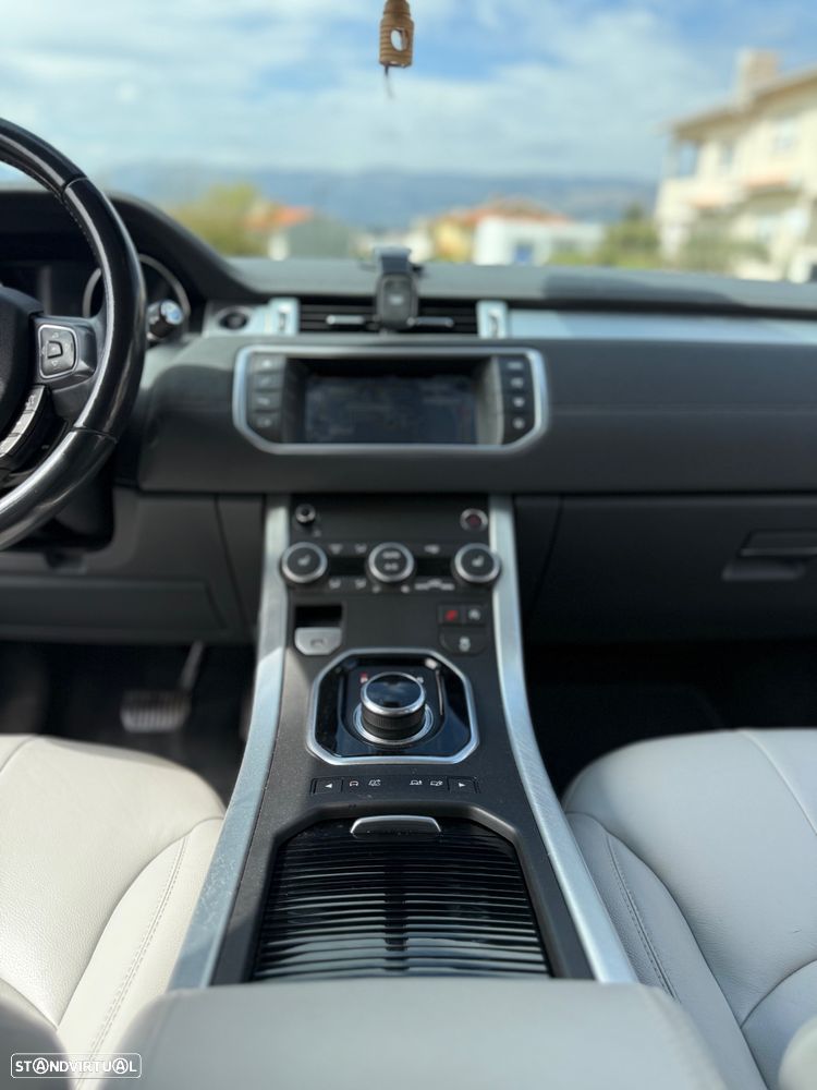 Land Rover Range Rover Evoque 2.0 D180 AWD R-Dynamic HSE Auto - 19