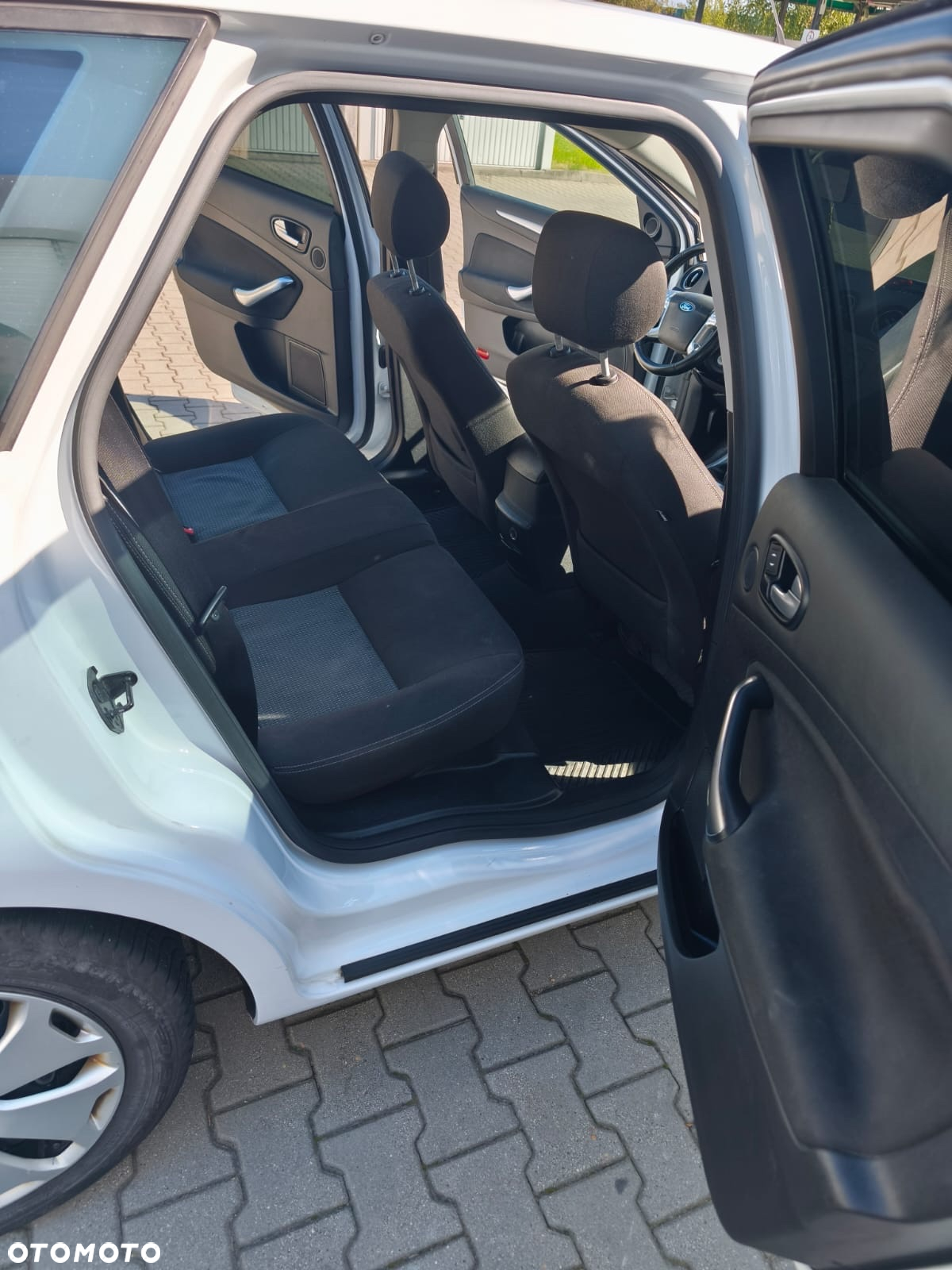 Ford Mondeo 2.0 TDCi Trend - 9