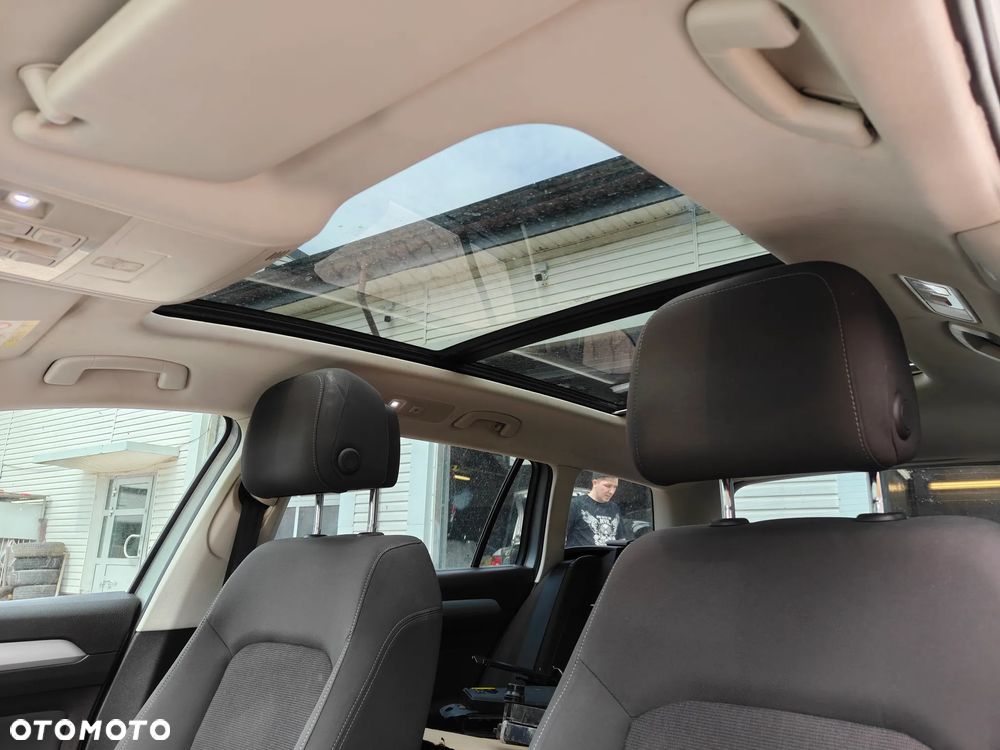 Volkswagen Passat - 8