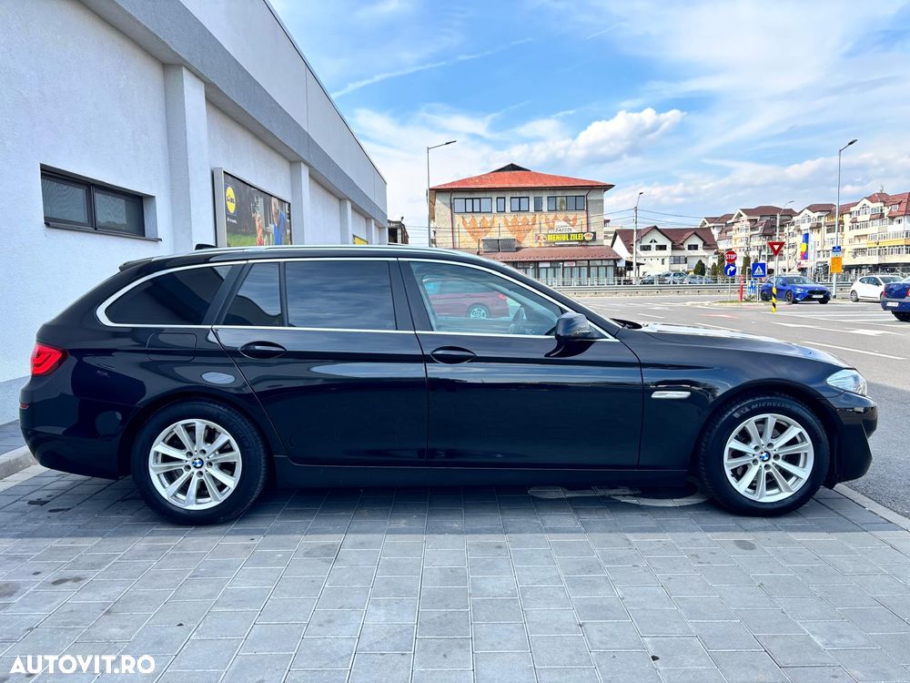 BMW Seria 5 520d Aut. - 11