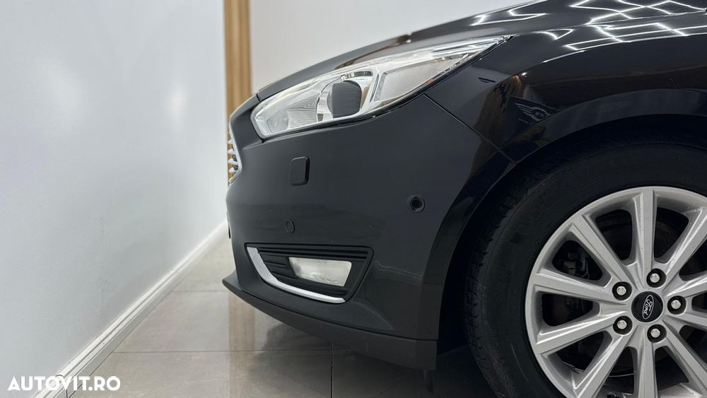 Ford Focus 1.0 EcoBoost Titanium - 15