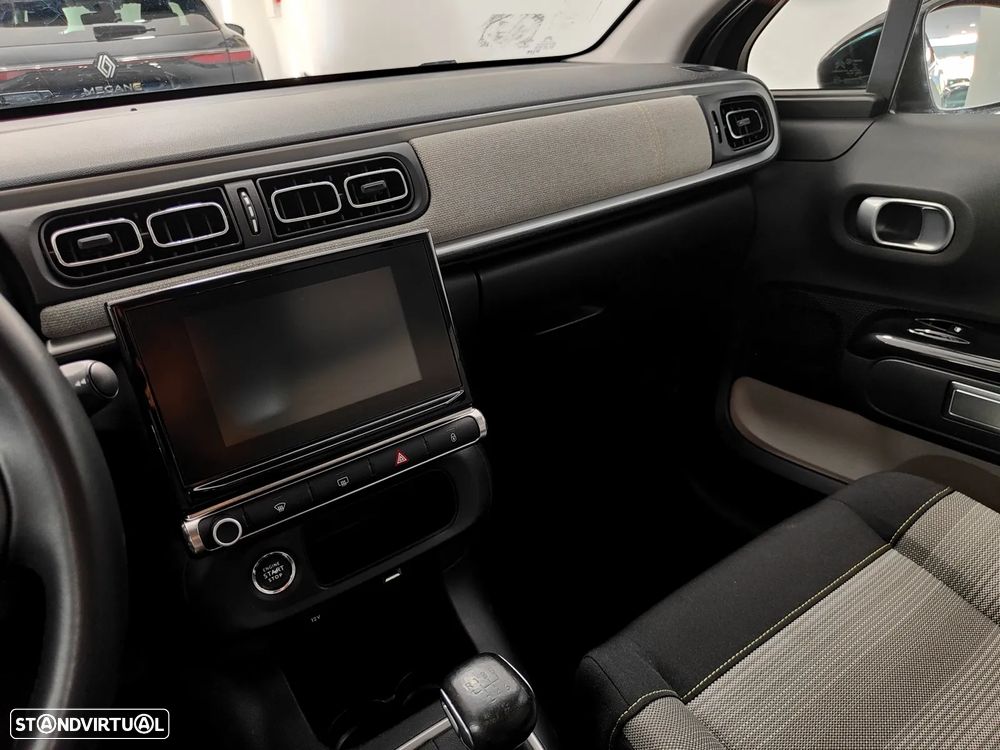 Citroën C3 1.2 PureTech Shine Pack - 43