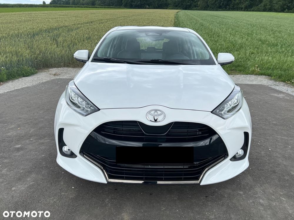 Toyota Yaris Hybrid 1.5 Executive - 3