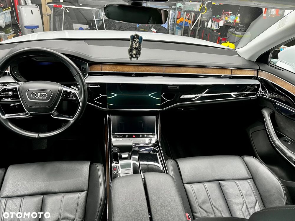 Audi A8 L 55 TFSI quattro tiptronic - 22