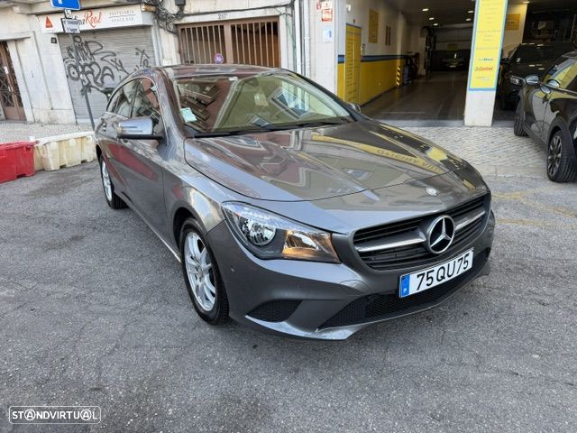 Mercedes-Benz CLA 180 CDI Urban - 2