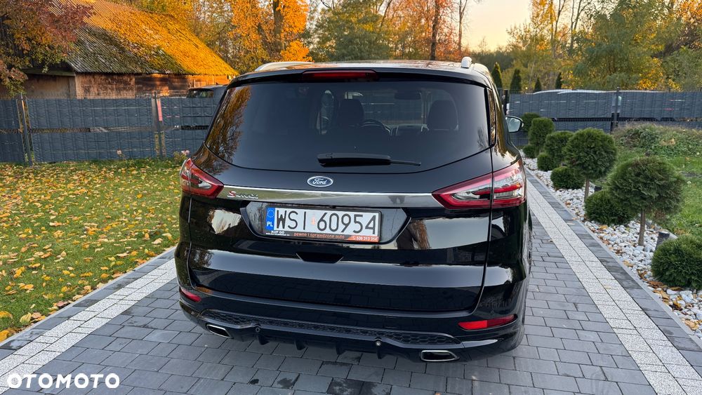 Ford S-Max - 22