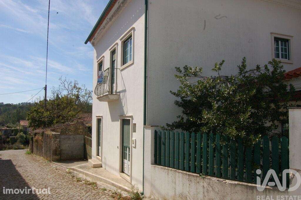 Moradia isolada T4 em Ansião de 114 m2 - Grande imagem: 3/26