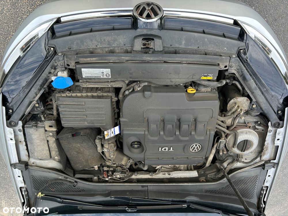 Volkswagen Golf 1.6 TDI BlueMotion Trendline - 19