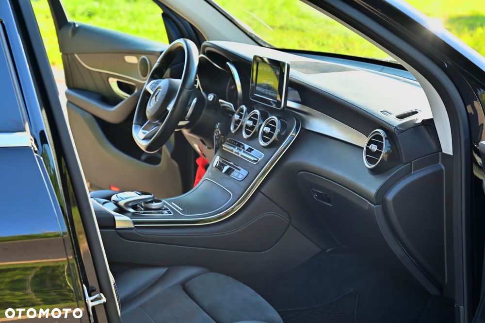 Mercedes-Benz GLC 220 d 4-Matic - 7