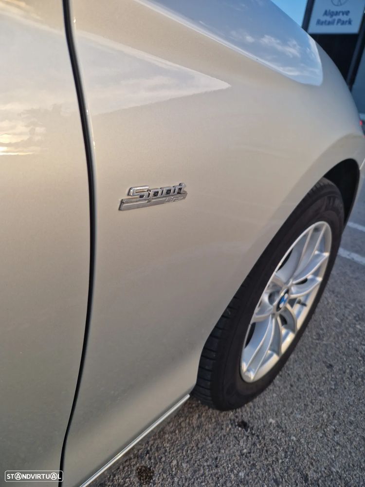 BMW 116 d Line Sport - 14