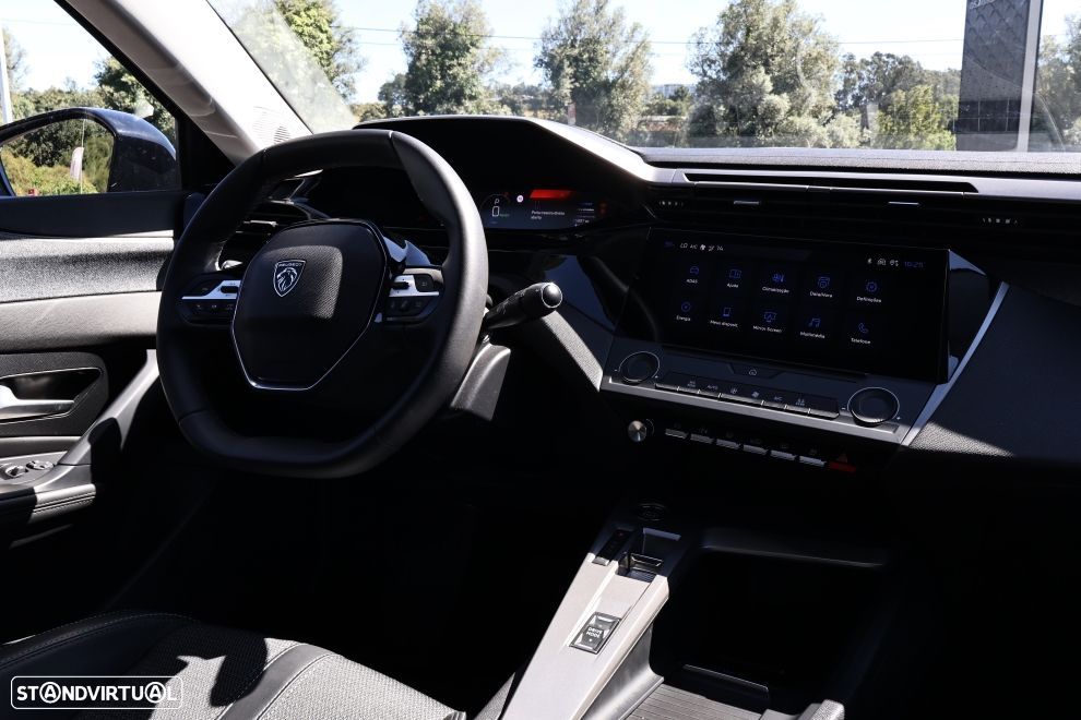 Peugeot 408 1.6 Hybrid Allure e-EAT8 - 11