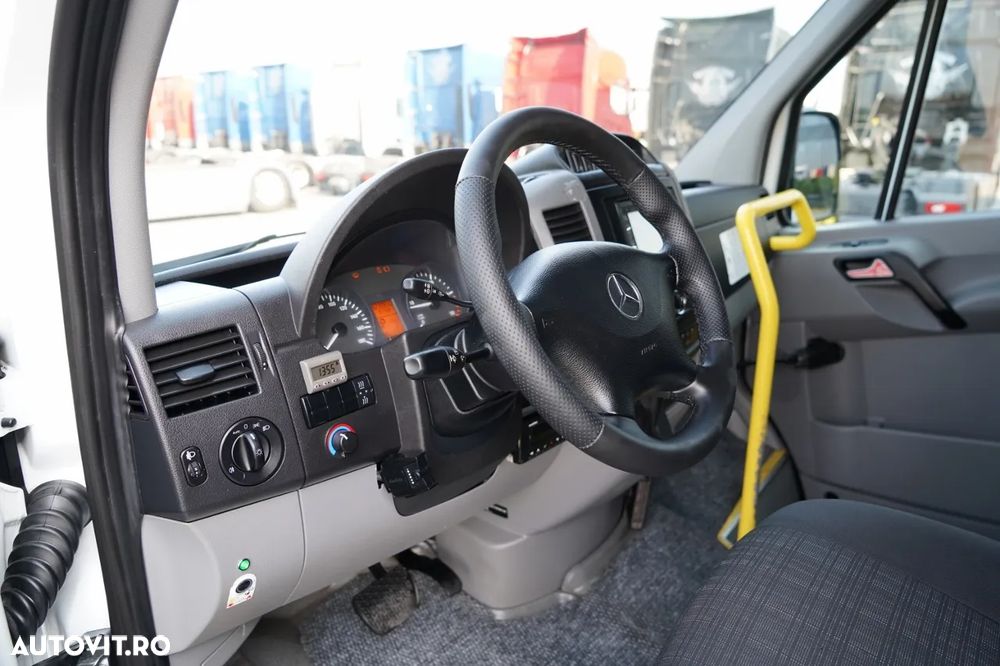 Mercedes-Benz SPRINTER 516 / IMPORTAT / AER CONDIȚIONAT / - 18