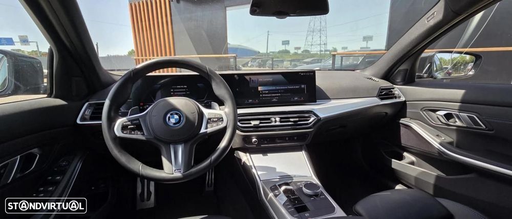 BMW 330 e Pack M Auto - 14