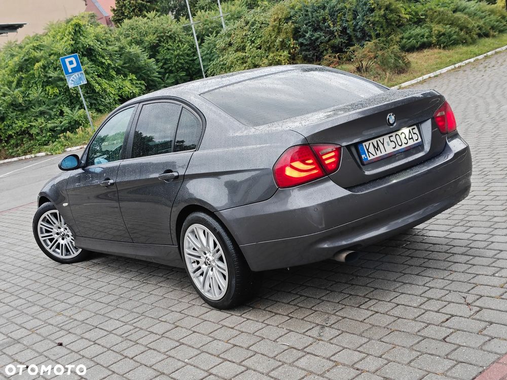 BMW Seria 3 320d DPF - 3