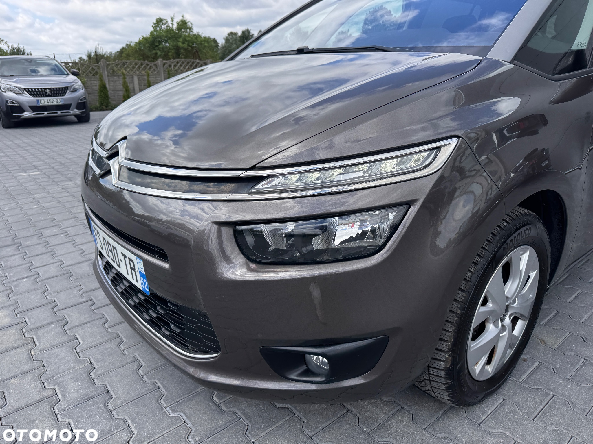 Citroën C4 Grand Picasso PureTech 130 Stop&Start SHINE - 2