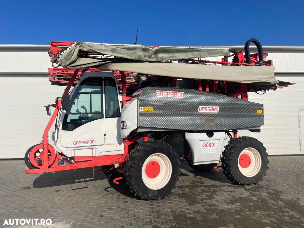Gaspardo Uragano 3000 - 8