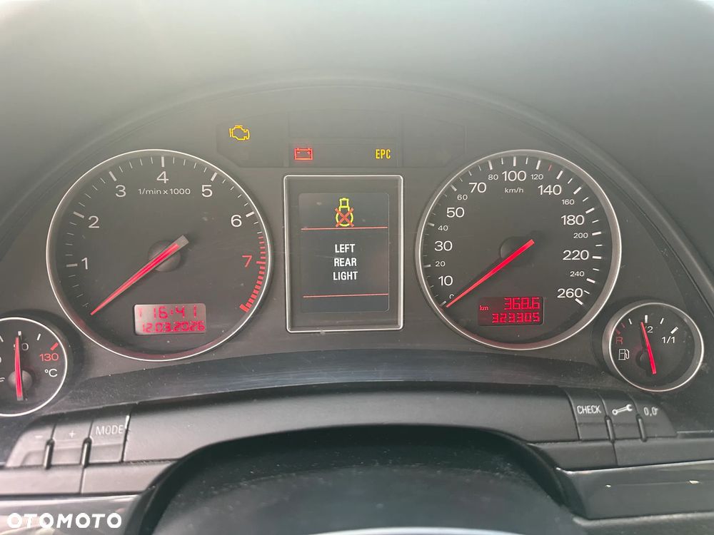 Audi A4 Limousine 1.8T - 4