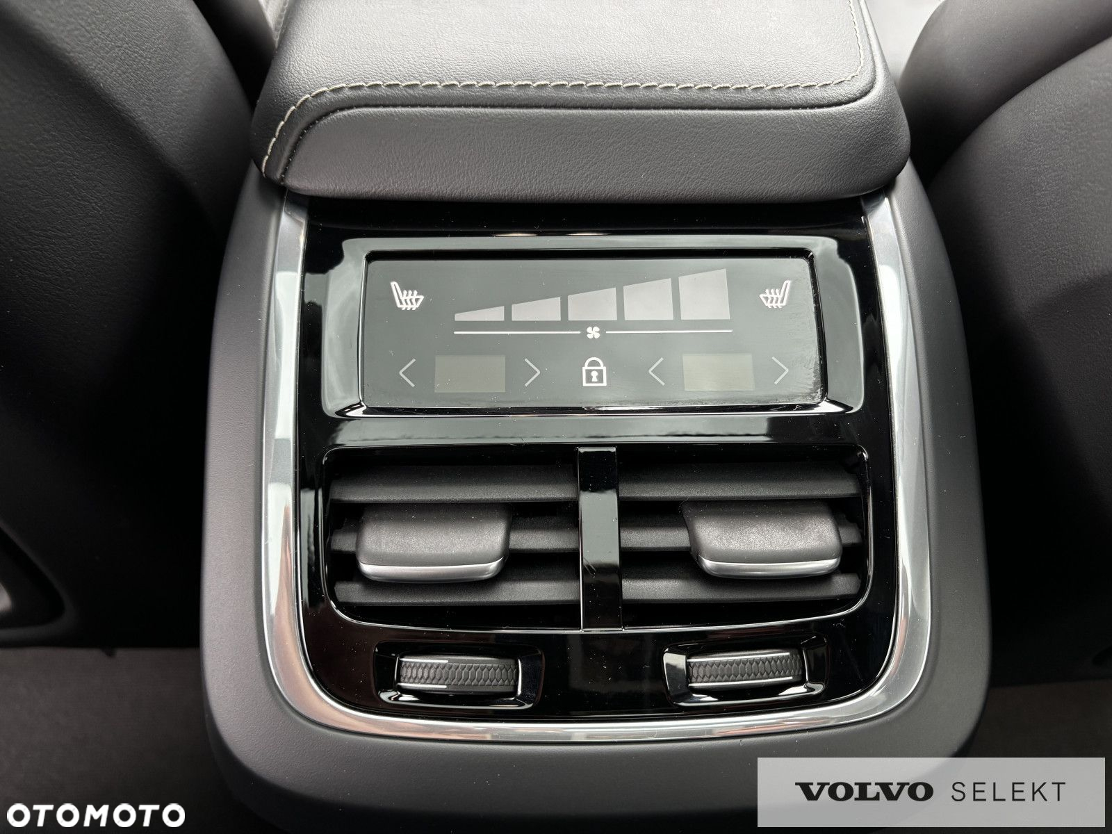 Volvo XC 60 - 14