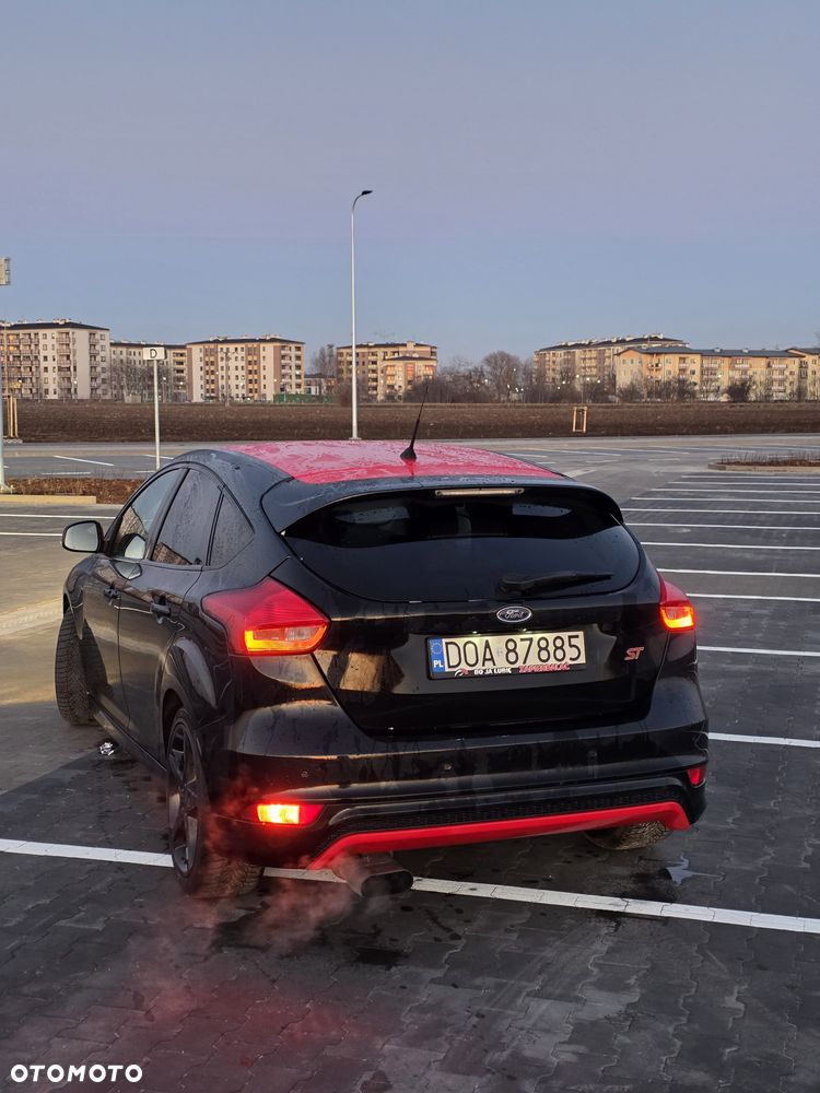 Ford Focus - 4