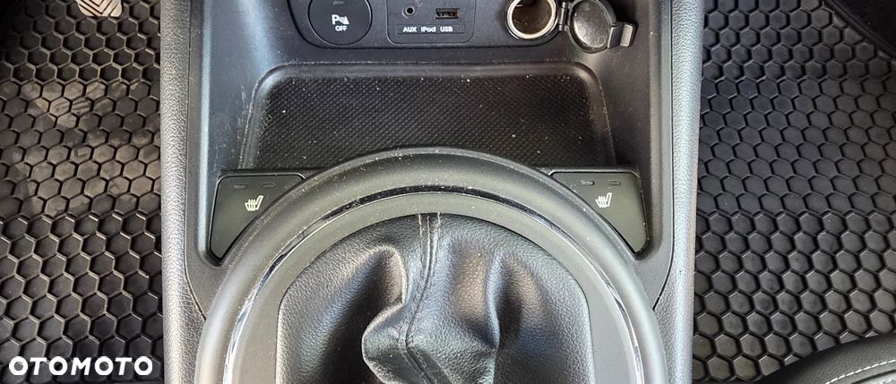 Kia Sportage 2.0 XL 2WD - 16