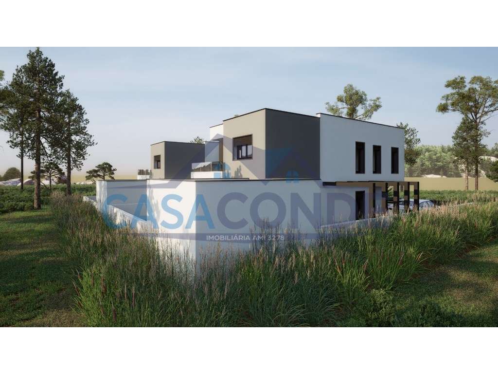 Moradia Isolada V4 Duplex c/Garagem e Piscina - Grande imagem: 4/8