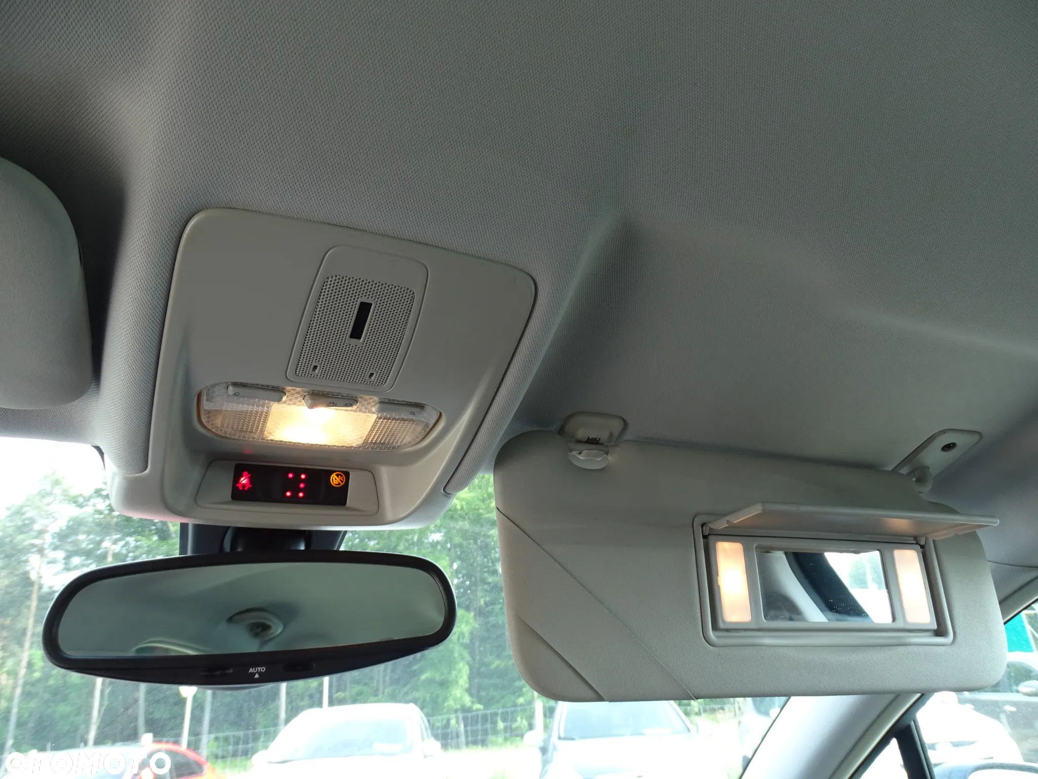 Citroën C5 2.0i 16V Confort Equilibre Navi - 36