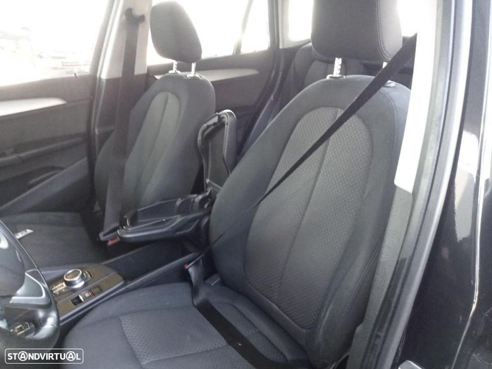 BMW X1 16 d sDrive Auto - 3