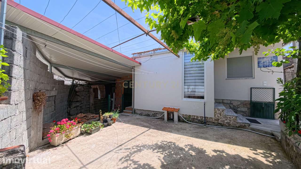 Moradia térrea com espaço exterior + 3 Terrenos Rústicos em Queirã - V - Grande imagem: 3/12