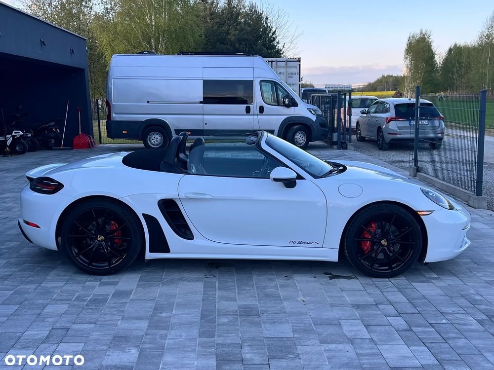 Porsche 718 Boxster S PDK - 25