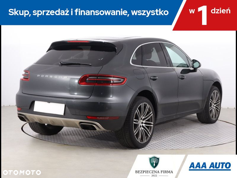 Porsche Macan - 6