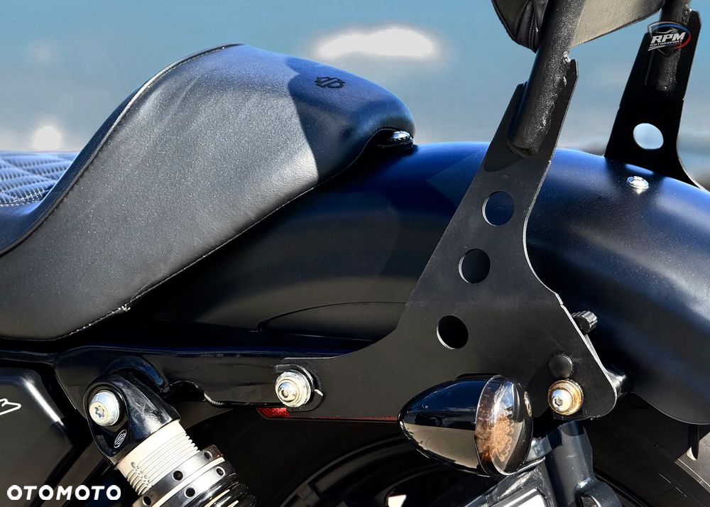 Harley-Davidson Sportster Iron 1200 - 37