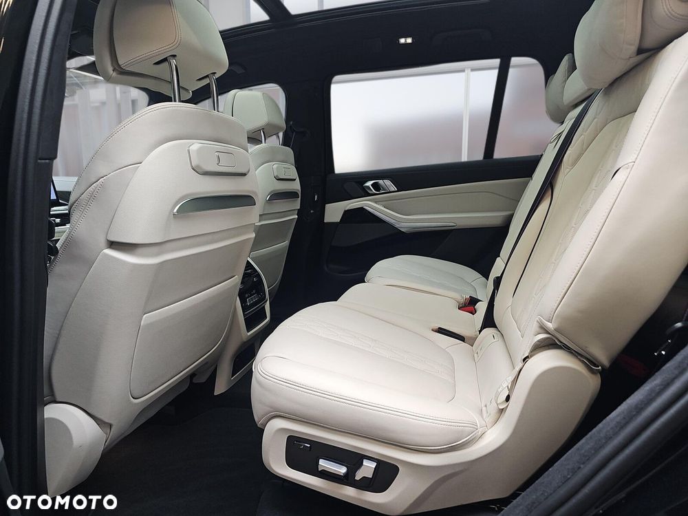 BMW X7 xDrive40d mHEV sport - 11