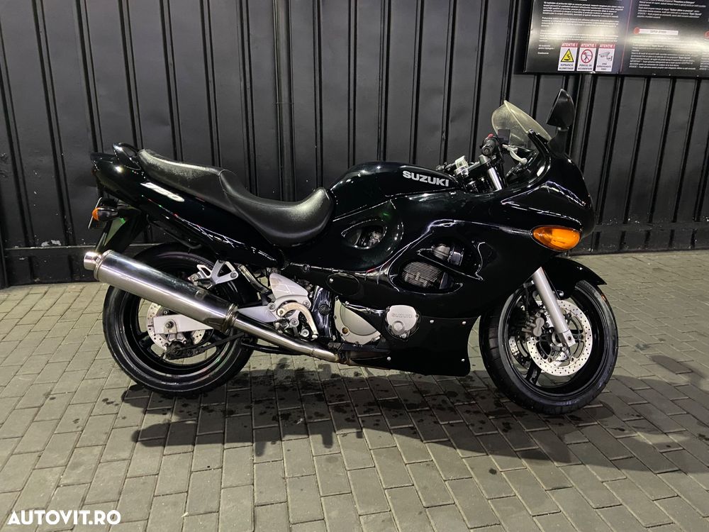 Suzuki GSX 750F Katana - 2